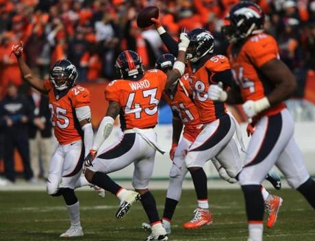 Panthers to wear black jerseys for Super Bowl 50