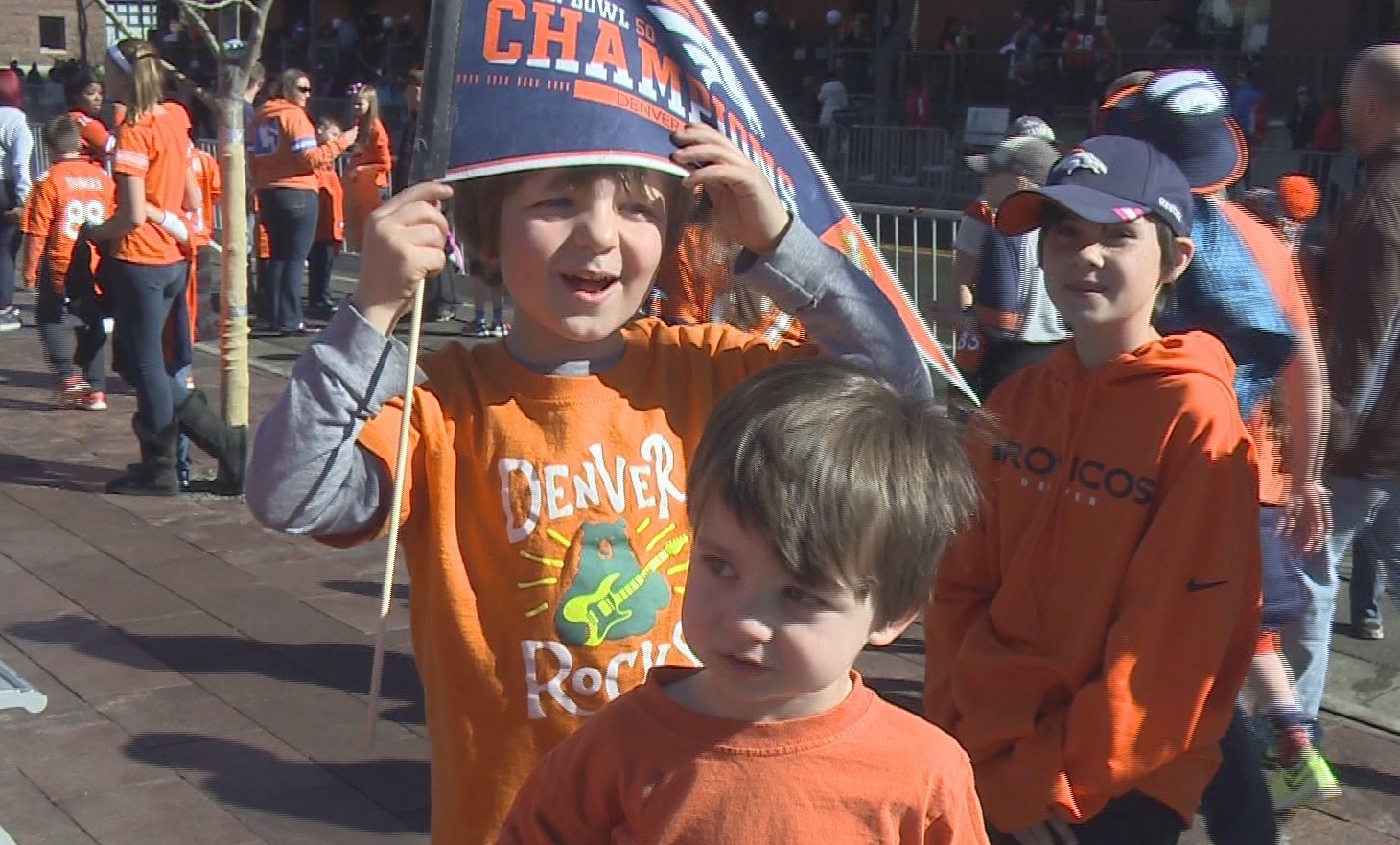 Super Bowl 50 Gets The 'Tecmo Super Bowl' Treatment