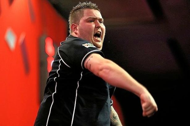 Anderson Hits Nine Dart Finish