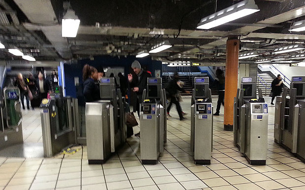 Oyster Card Problem Means Free Travel This Morning