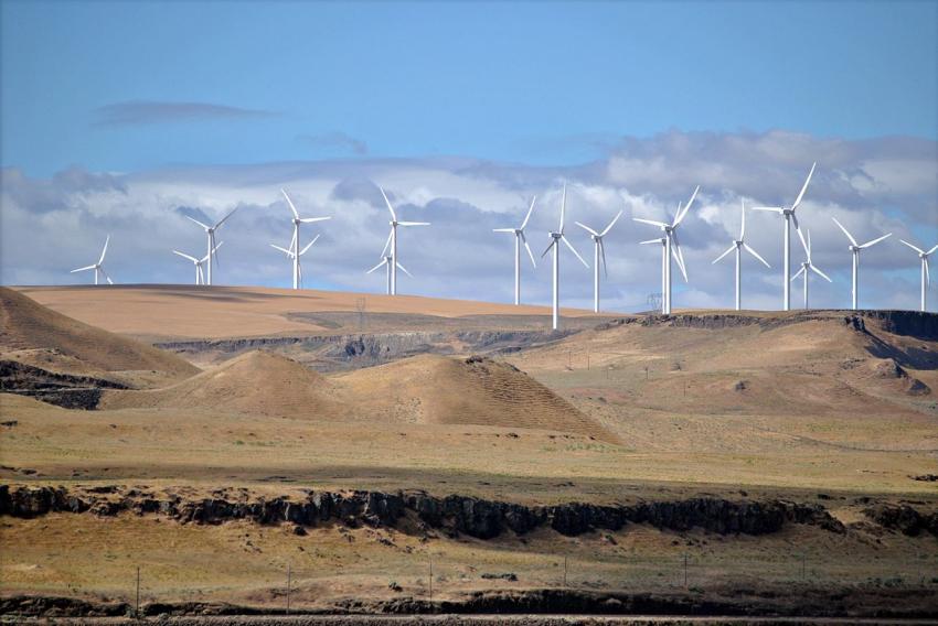 North American West Coast Governments Sign Climate Change Pact