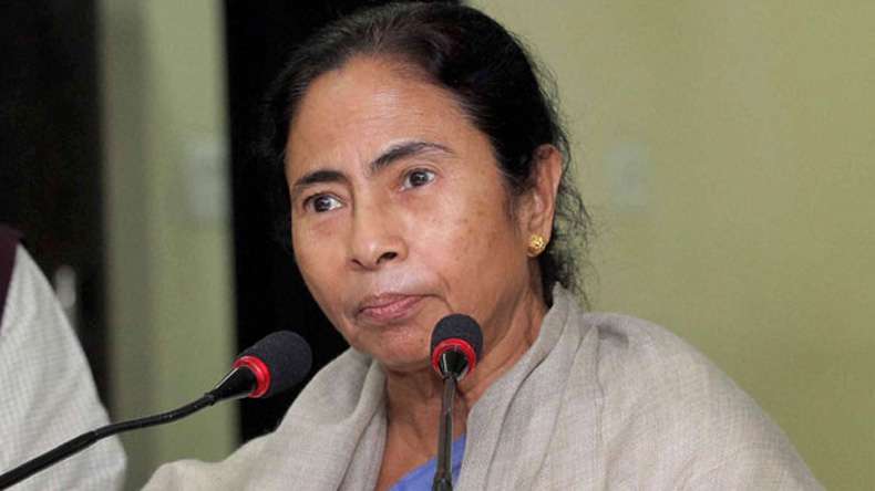 Mamata Banerjee woos captains of industry at Bengal global business summit