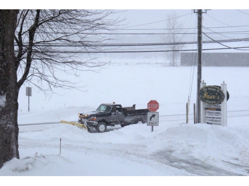 Storm Jonas: Snow blizzards and strong winds to batter American east coast