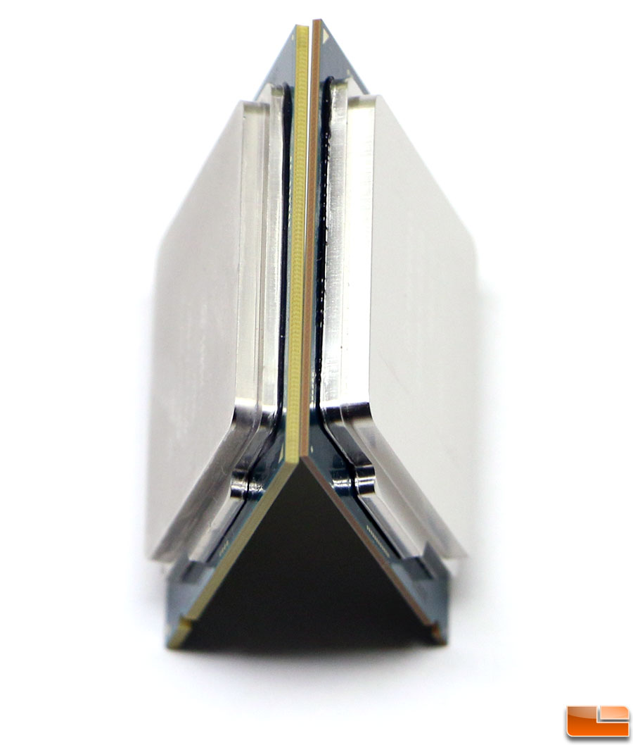 Intel Skylake CPUs Are Warping Under Heat Sink Mounting Pressure