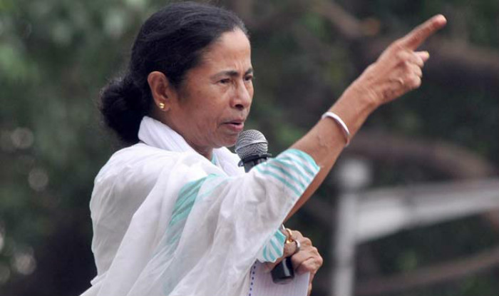 Mamata Banerjee woos captains of industry at Bengal global business summit